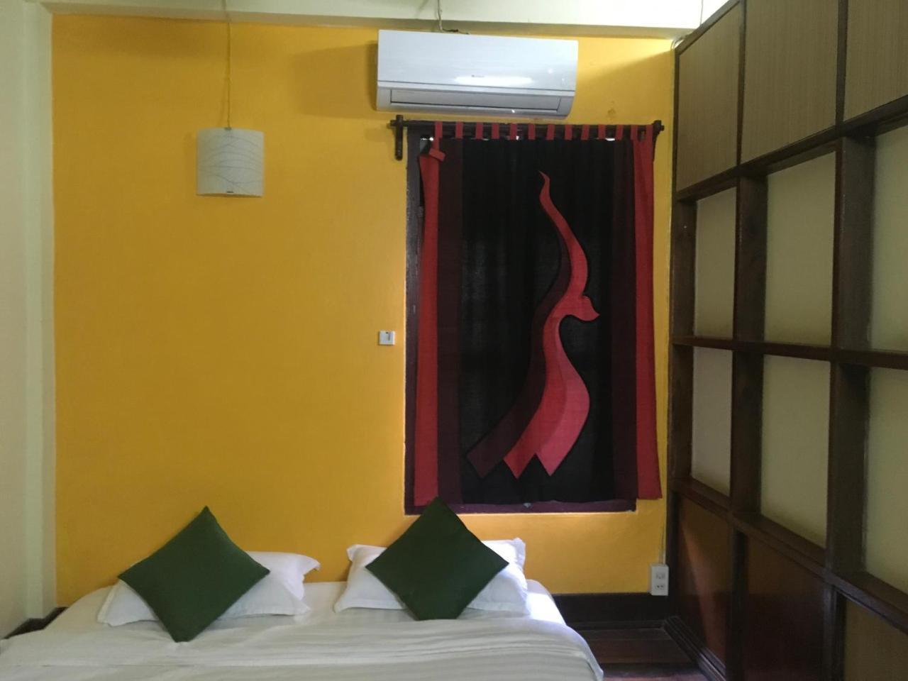 Mekong Riverside Vientiane Exterior photo
